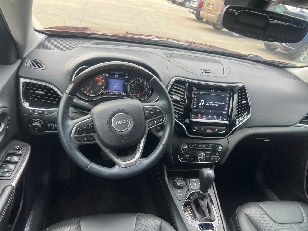 2019 Jeep Cherokee Overland