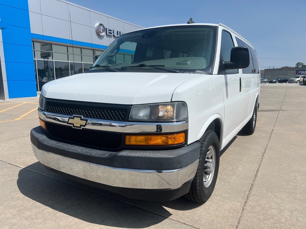 2019 Chevrolet Express Passenger 3500 LT