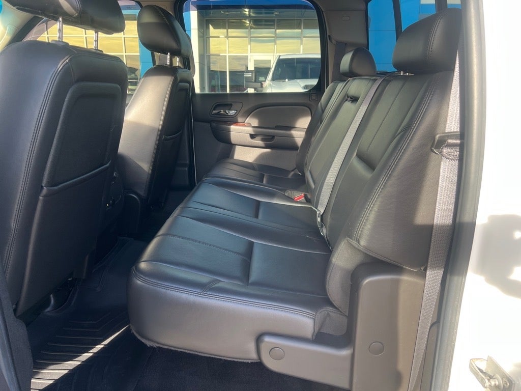 2011 Chevrolet Silverado 3500 HD DRW LTZ