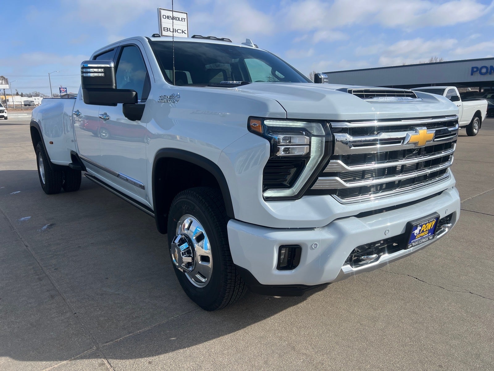 2026 Chevrolet Silverado 3500 HD High Country DRW