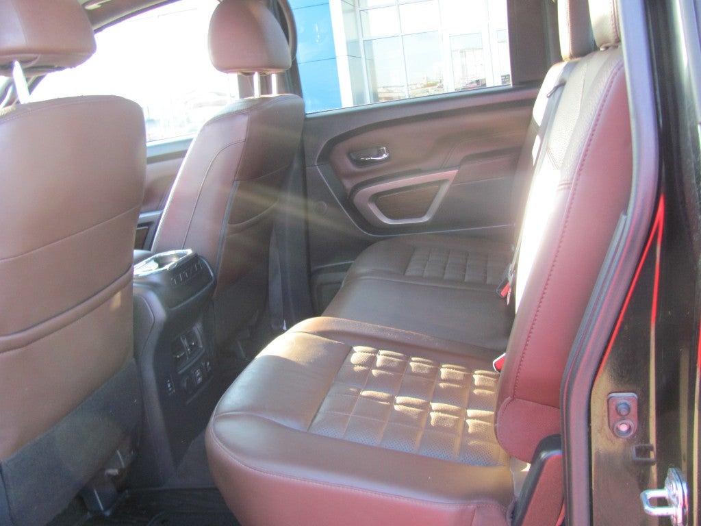 2021 Nissan Titan Platinum Reserve