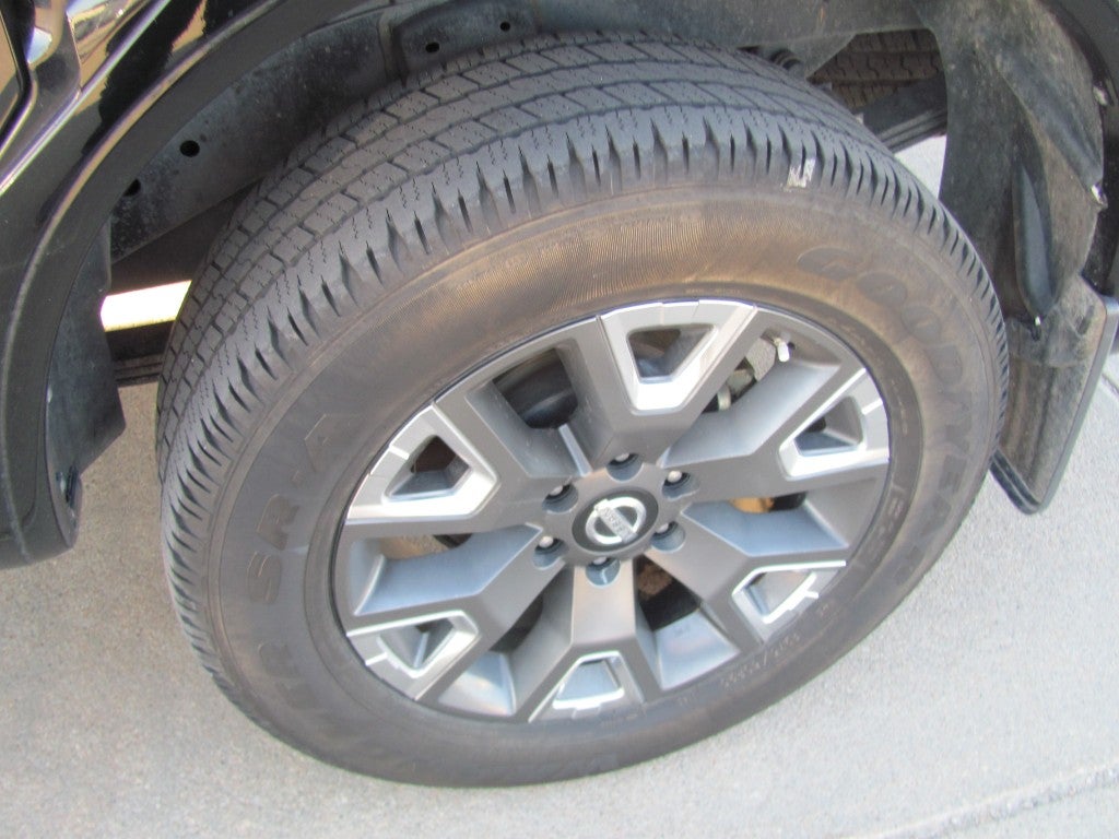 2021 Nissan Titan Platinum Reserve