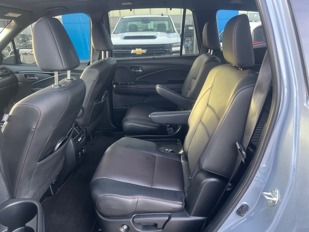 2022 Honda Pilot Black Edition