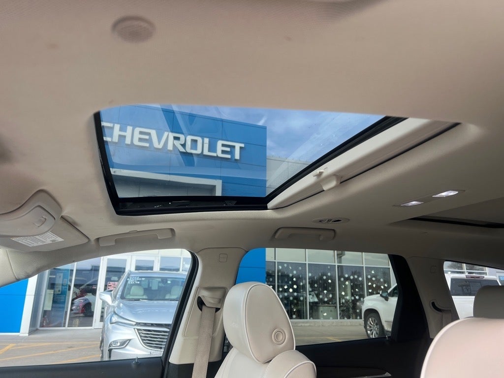 2022 Buick Enclave Avenir