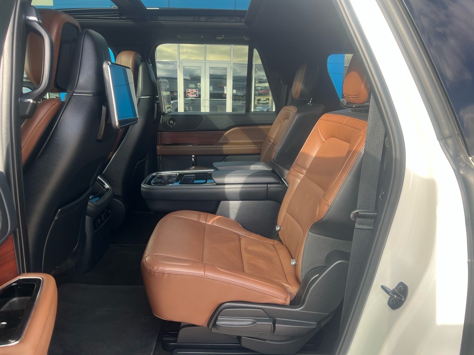 2022 Lincoln Navigator L Reserve