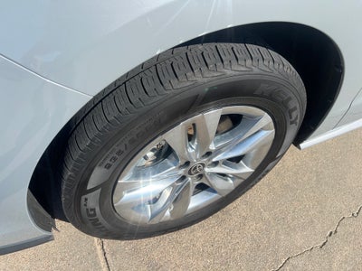 2022 Toyota Sienna XLE Woodland Edition