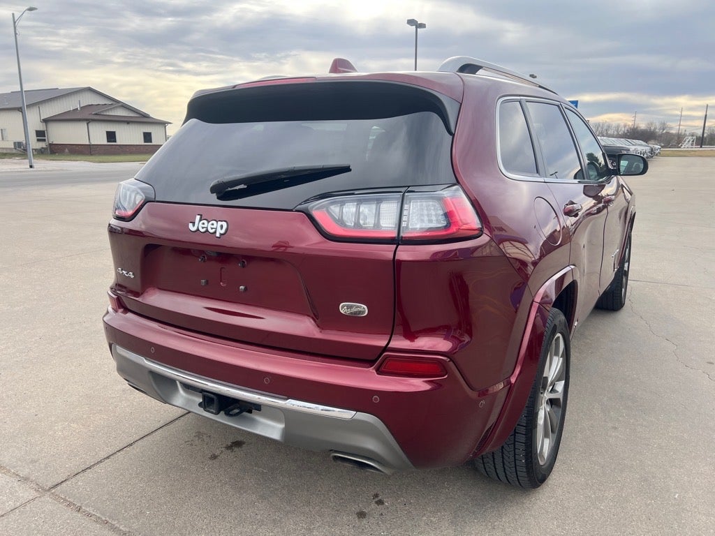 2019 Jeep Cherokee Overland