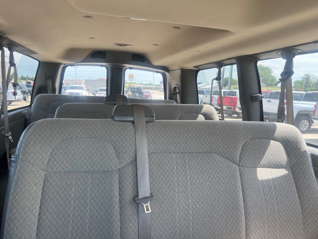 2019 Chevrolet Express Passenger 3500 LT