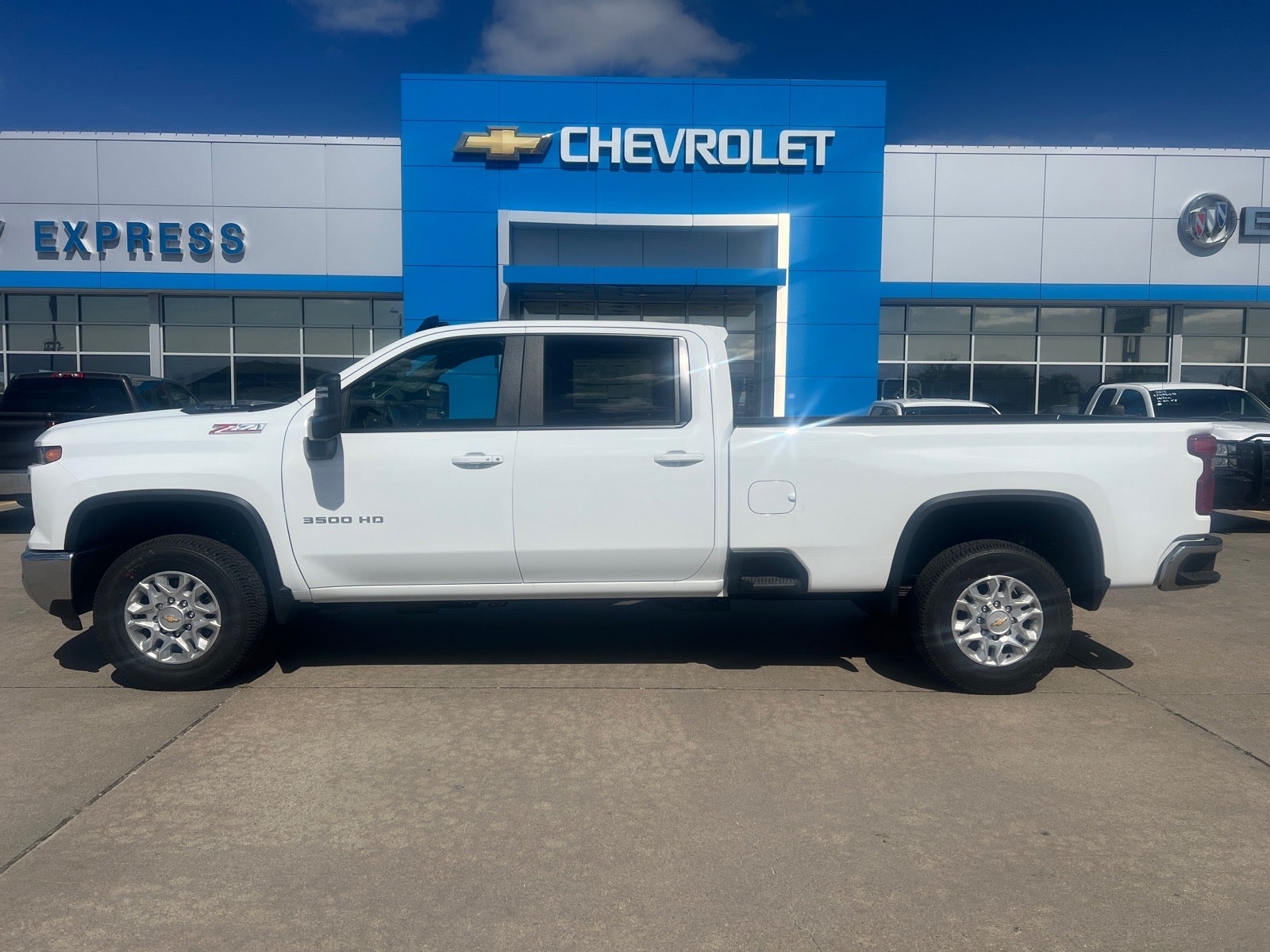 2026 Chevrolet Silverado 3500 HD LT