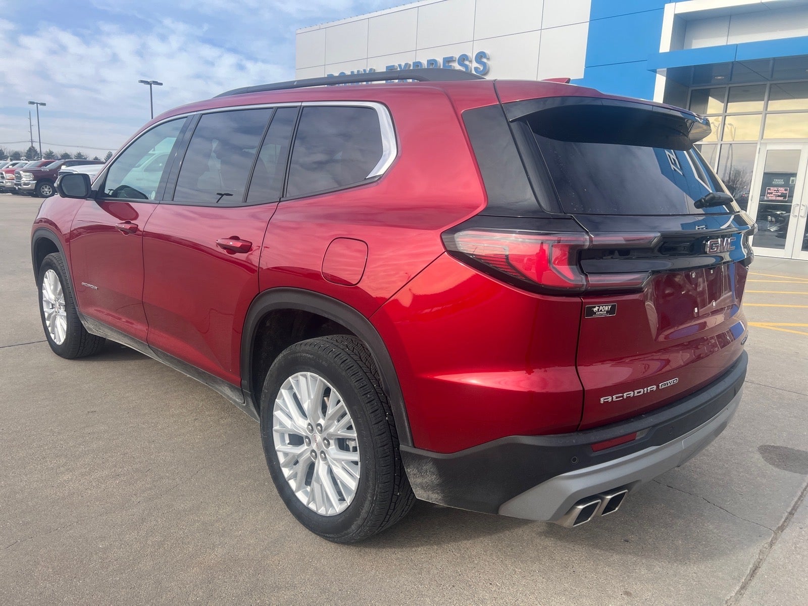 2025 GMC Acadia Elevation