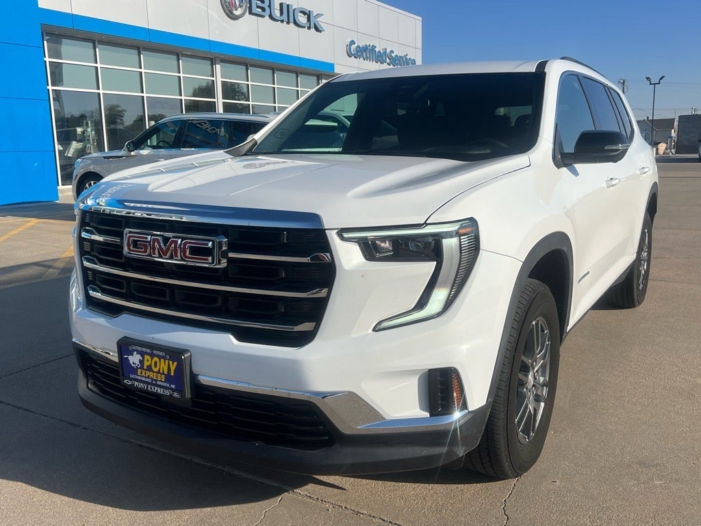 2025 GMC Acadia Elevation