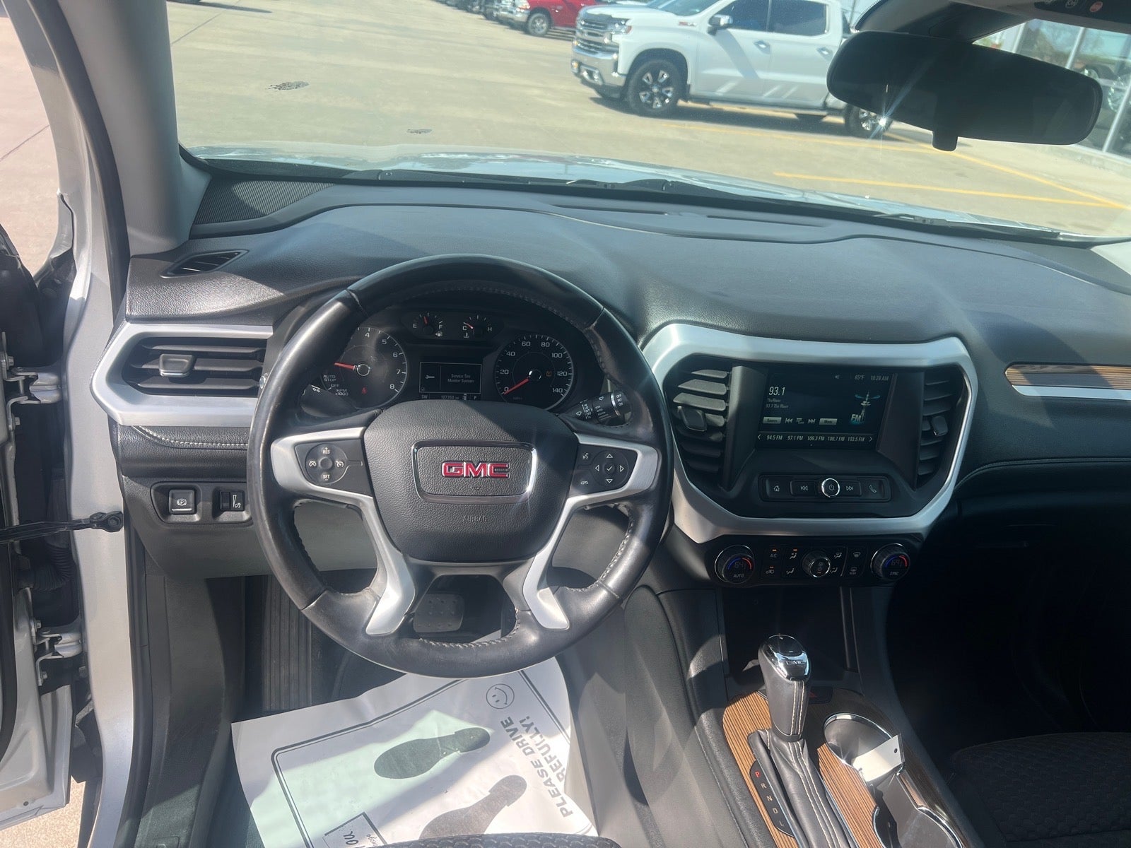 2019 GMC Acadia SLE