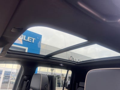 2023 GMC Yukon XL SLT