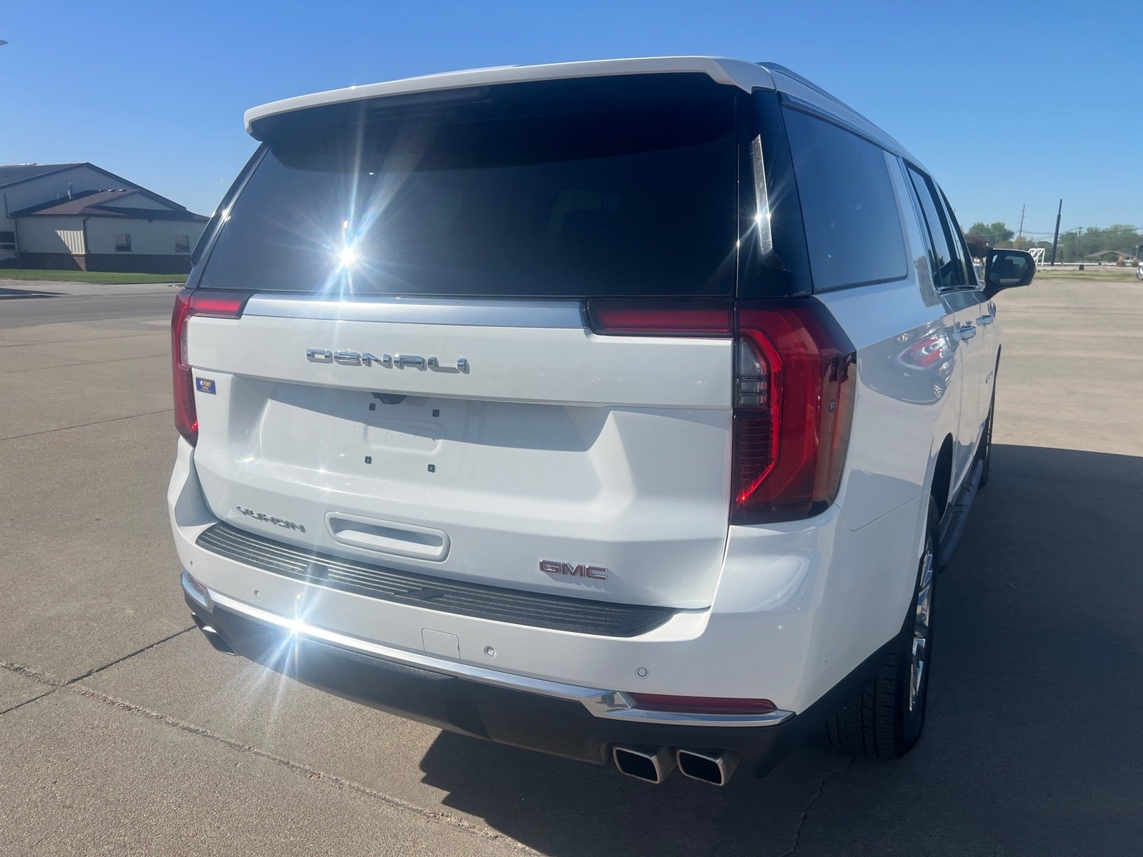 2025 GMC Yukon XL Denali