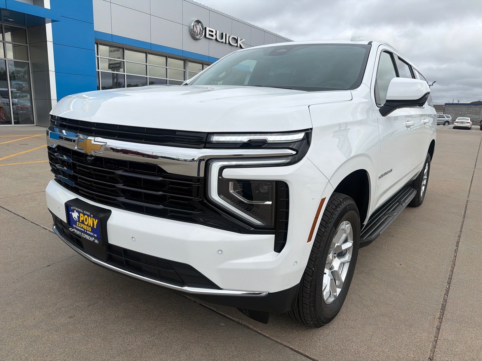 2026 Chevrolet Suburban LS