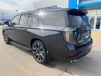 2025 Chevrolet Suburban RST