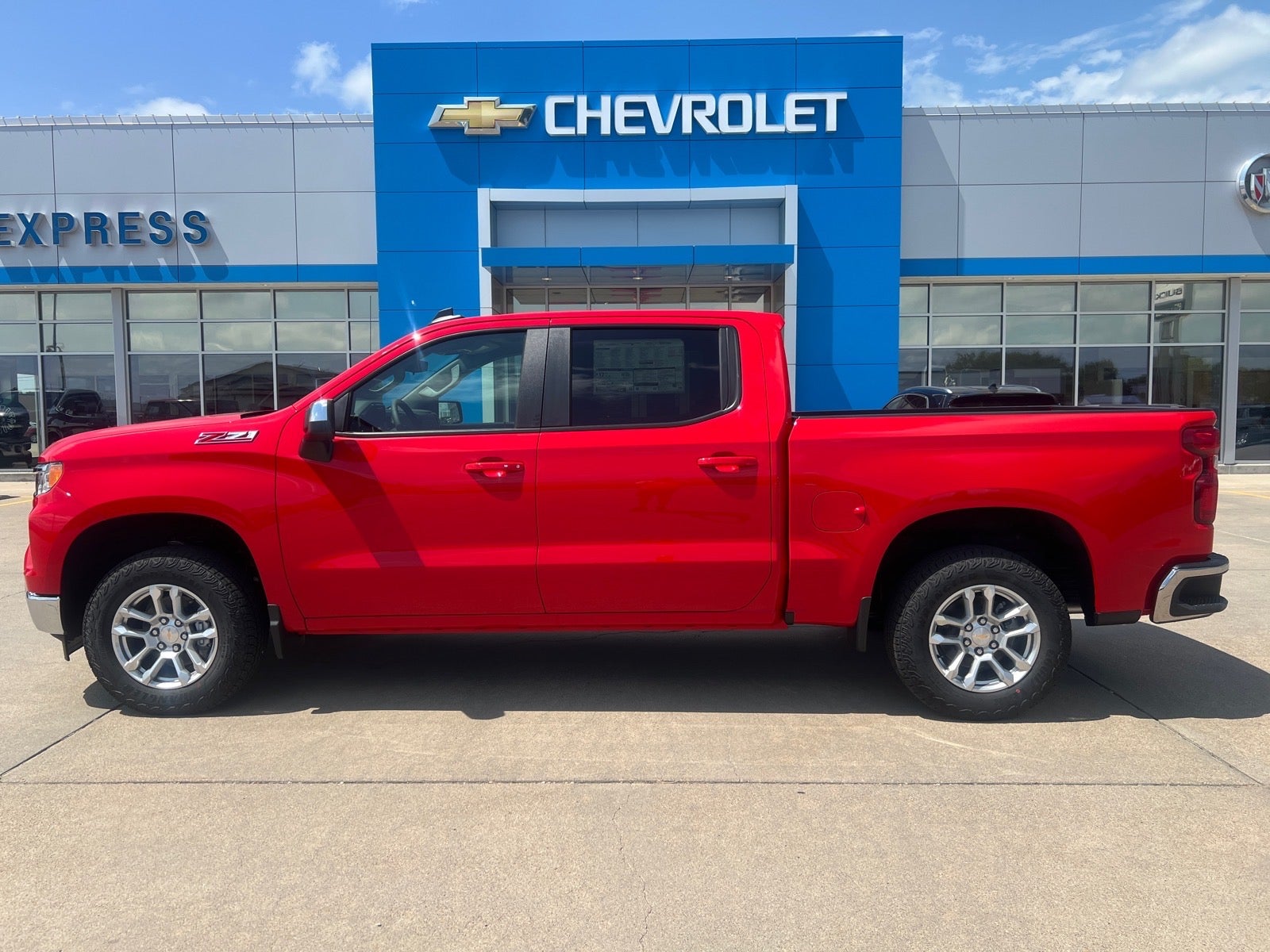 2026 Chevrolet Silverado 1500 LT