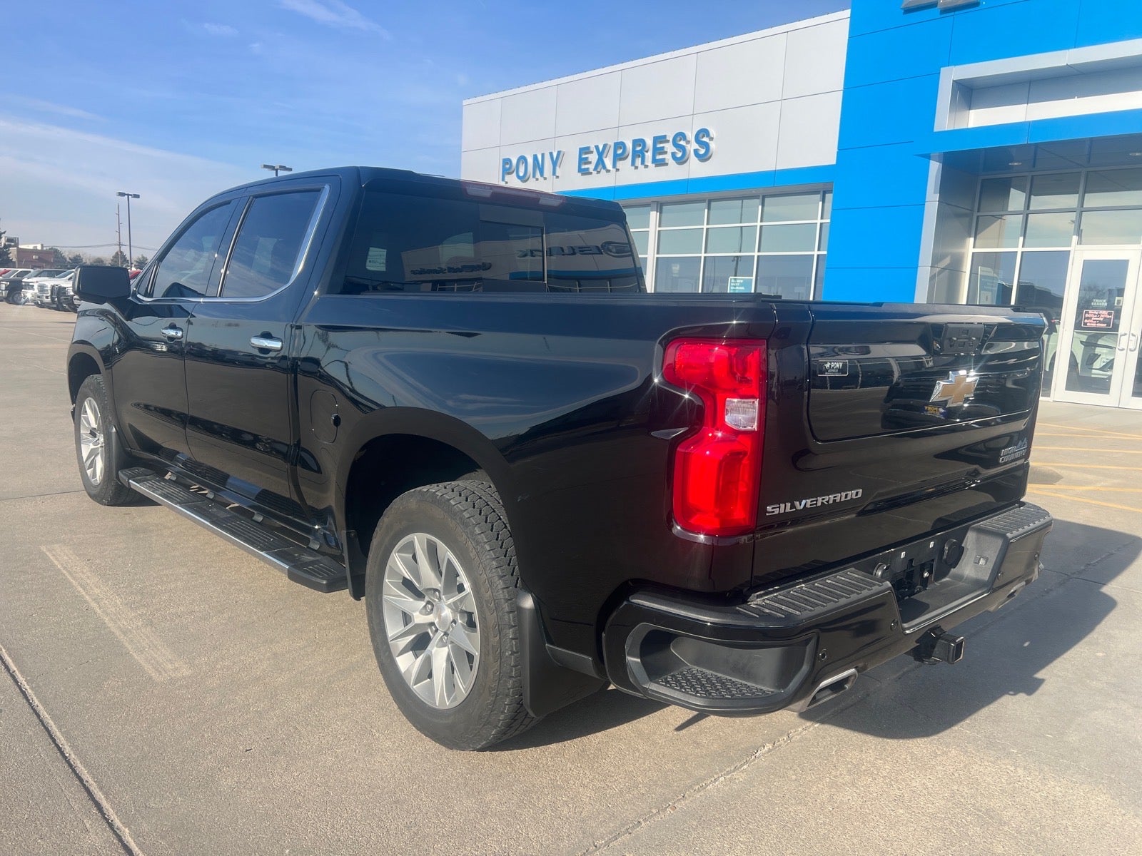 2022 Chevrolet Silverado 1500 LTD High Country