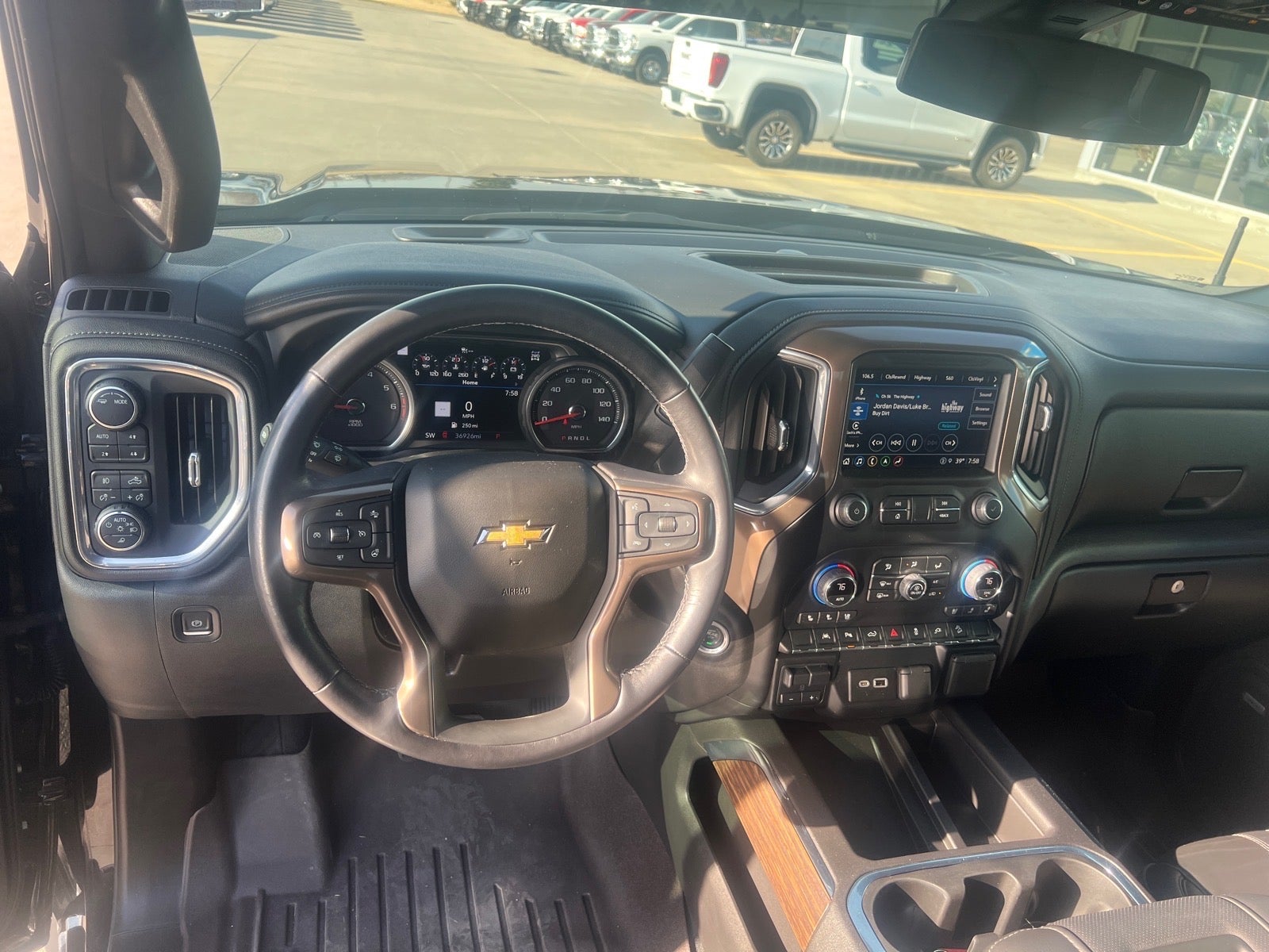 2022 Chevrolet Silverado 1500 LTD High Country