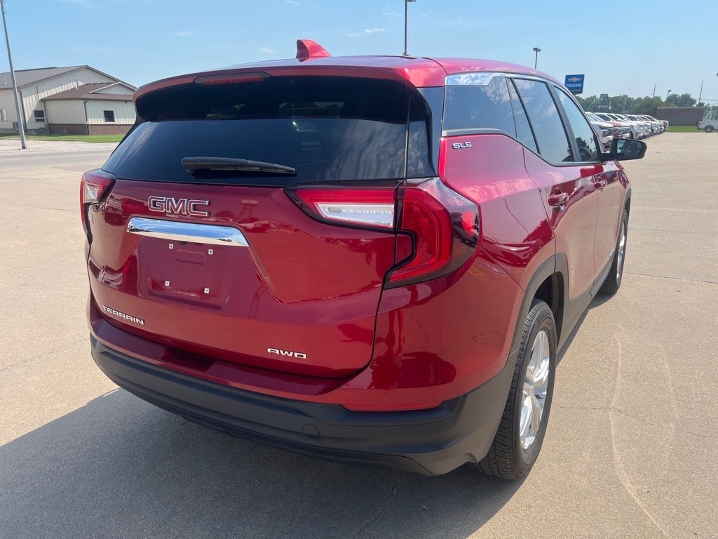 2024 GMC Terrain SLE