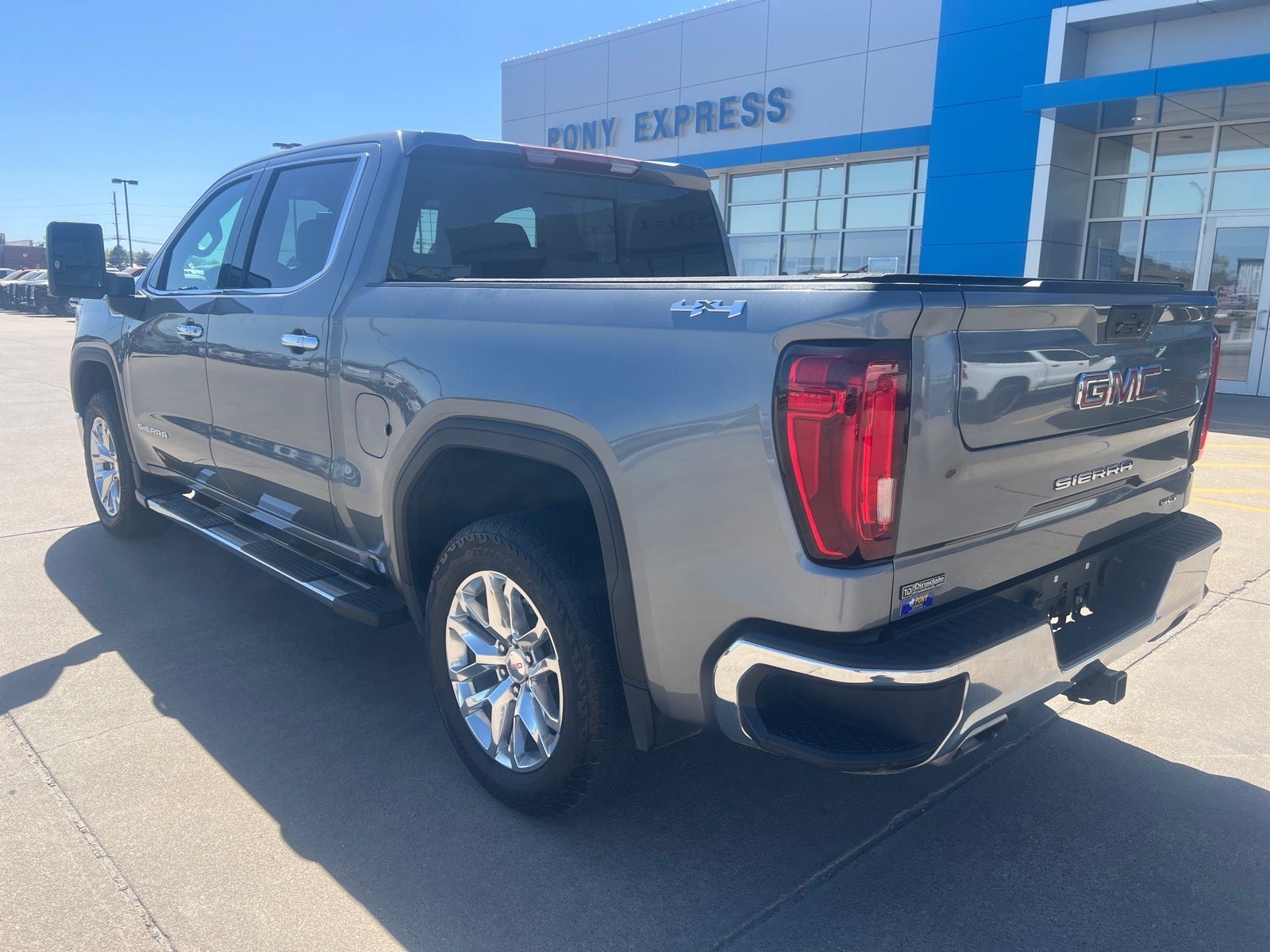 2021 GMC Sierra 1500 SLT