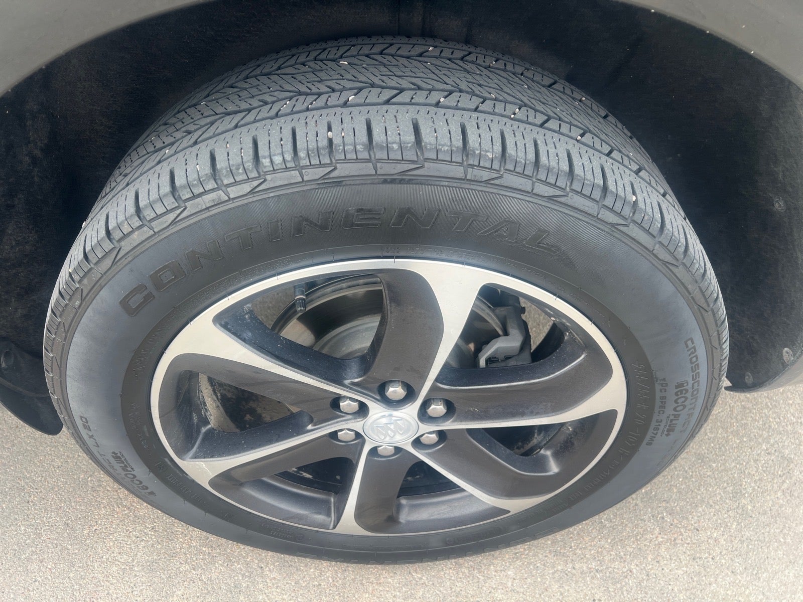 2021 Buick Enclave Essence