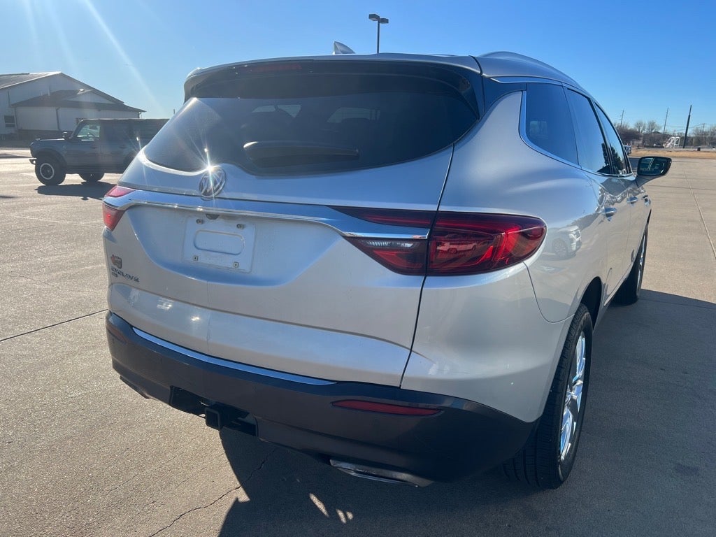2021 Buick Enclave Essence